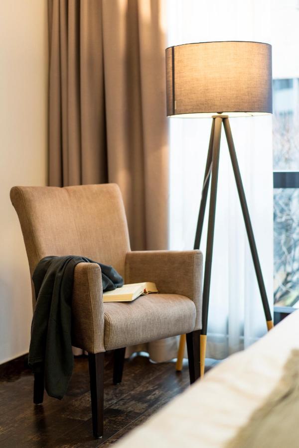 Koncept Hotel Benedikt Siegburg Esterno foto