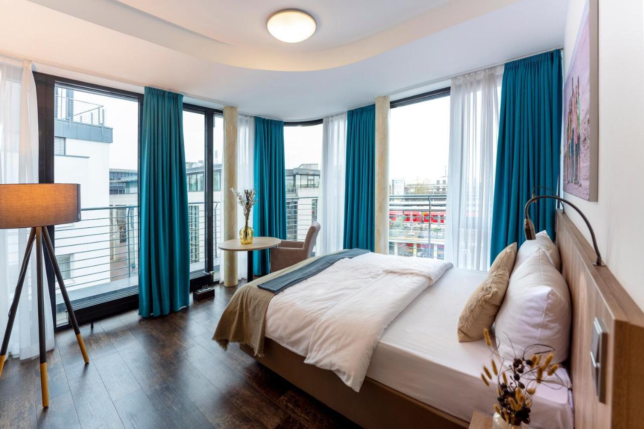 Koncept Hotel Benedikt Siegburg Esterno foto