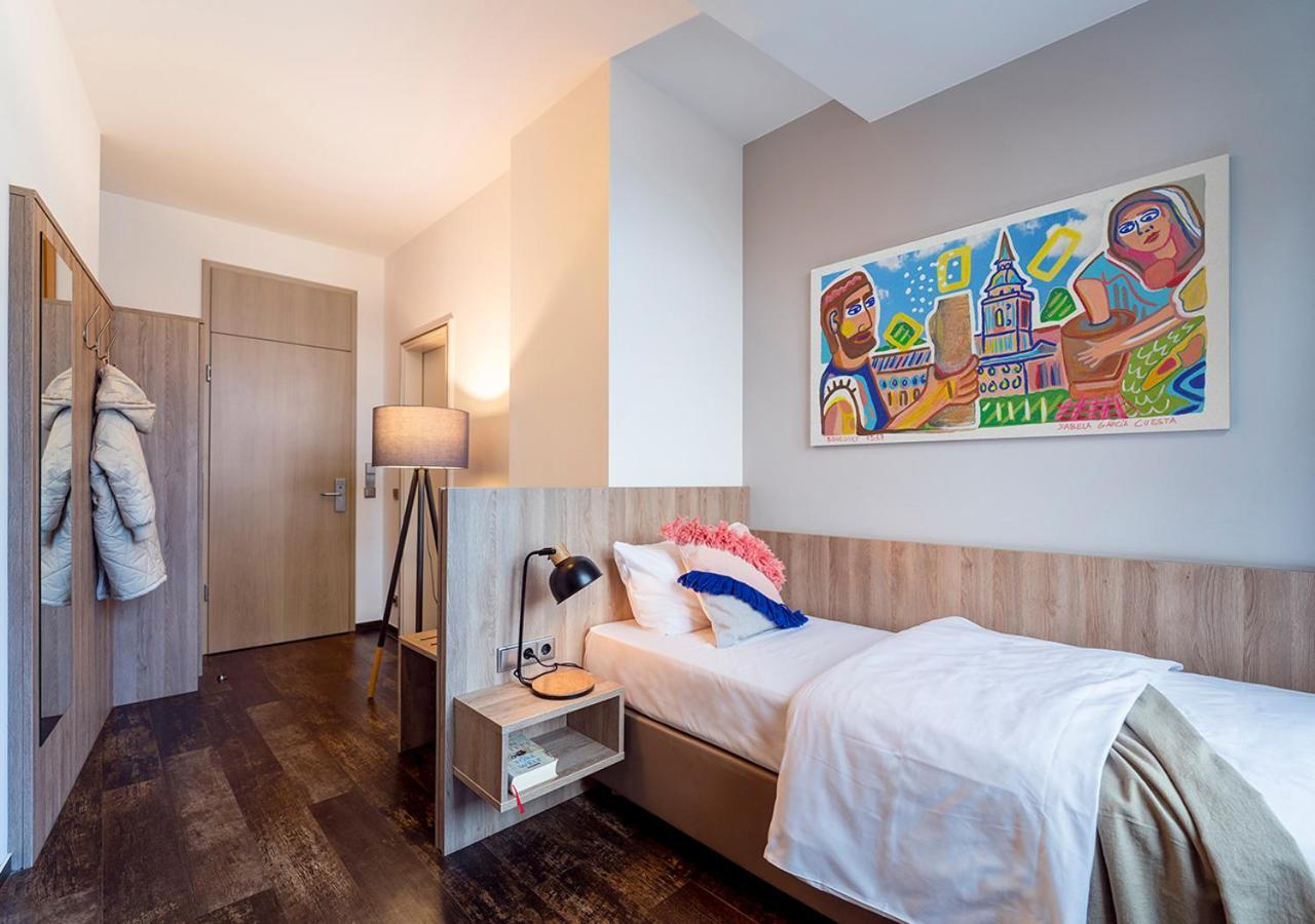 Koncept Hotel Benedikt Siegburg Esterno foto