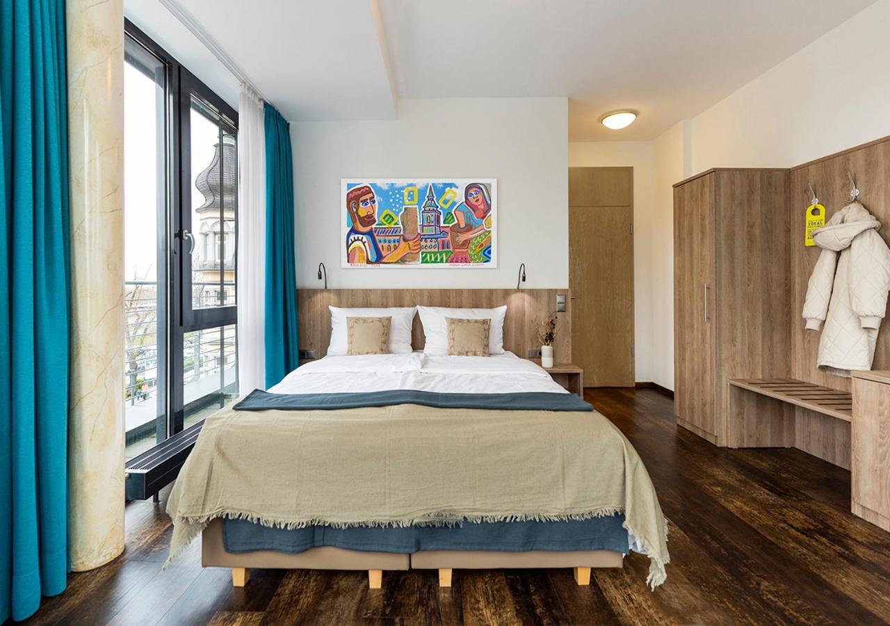 Koncept Hotel Benedikt Siegburg Esterno foto